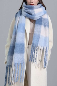 Fular dama, model gros si calduros, moale la atingere, tematica fashion winter, marime universala, albastru inchis - Img 3