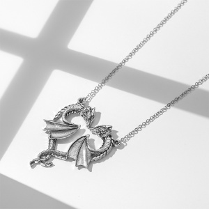 Lant cu pandantiv dragoni indragostiti, model inima romantica, tematica dragon fantasy, unisex, argintiu - Img 2