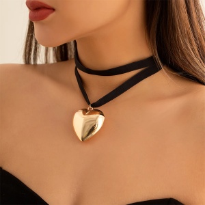 Lant dama tip colier choker, pandantiv inima supradimensionata, model elegant, tematica big heart, reglabil, auriu - Img 4