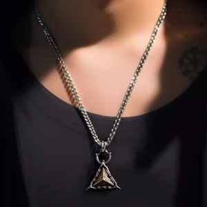 Lant unisex, pandantiv ochiul lui Horus, model special, tematica all seeing eye of God, argintiu cu auriu, - Img 2