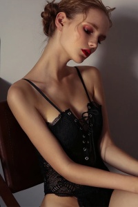 Lenjerie tip body sexy, inchidere cu snur la decolteu, negru - Img 3