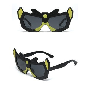 Ochelari de soare pentru baieti, model spirit de razboinic, tematica armura transformers, marime universala, negri - Img 3