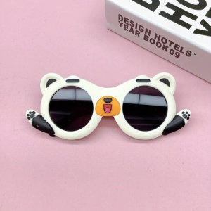 Ochelari de soare pentru copii, unisex, model cu ursulet prietenos, tematica teddy the friendly buddy, marime universala, albi - Img 4