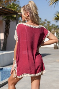 Pareo tip rochie pentru plaja sau strada, decolteu in V reglabil cu ciucurei, broderie pe margini si ciucurei la umeri, rosu bordeaux - Img 2