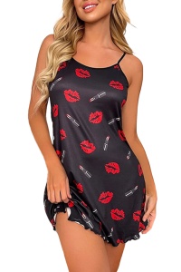 Pijama dama, tip camasa de noapte scurta, neagra cu imprimeu buze rosii