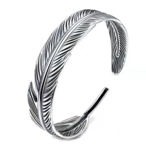 Bratara vintage, model pana delicata, tematica strong feather, unisex, argintie,