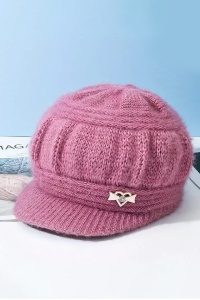 Caciula dama, model cu cozoroc si accesoriu inimioara, tematica I love winter, marime universala, roz - Img 2