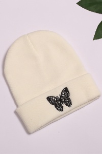Caciula dama, model minimalist cu fluturas, tematica snow butterfly, marime universala, bej - Img 2