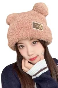 Caciula dama, model pufos cu urechiuse, tematica joyful winter, marime universala, roz