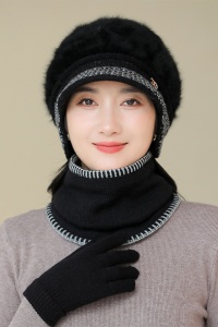 Caciula dama, set doua piese, model cu fular tip guler asortate, captuseala calduroasa, tematica cozy winter, marime universala, negru - Img 2