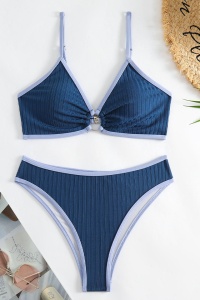 Costum de baie, set 2 piese, model clasic, detaliu de contrast si accesoriu rotund, sutien reglabil si chilot decupaj clasic, tematica chill summer albastru - Img 4