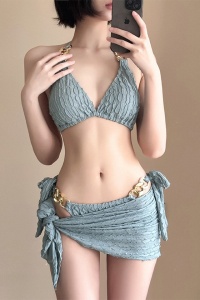 Costum de baie, set 3 piese, model delicat, sutien cupe triunghiulare, chilot si cover tip fustita, tematica stylish lady albastru deschis - Img 3
