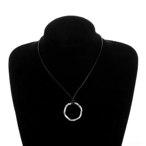 Lant cu pandantiv geometric cerc, model cu numere romane, tematica twisted geometry M1, unisex, argintiu, - Img 3