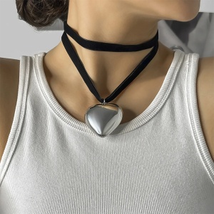 Lant dama tip colier choker, pandantiv inima supradimensionata, model elegant, tematica big heart, reglabil, argintiu - Img 4
