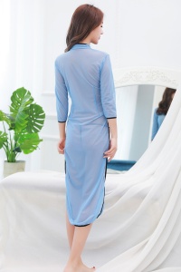 Lenjerie sexy, set 2 piese, rochie cu crapatura adanca pe o parte si chilot decupaj tanga, model semitransparent incitant, tematica feel me love, albastra - Img 2