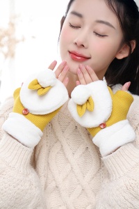 Manusi dama si adolescente, model cu degete dezgolite, capac prindere cu nasturel, accesorizate cu urechiuse si codita de iepuras, tematica winter bunny, marime universala, mustar - Img 2