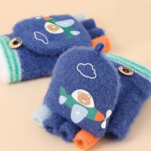 Manusi pentru copii, model cu degetele descoperite si capac decapotabil, prindere cu nasturel, accesorizate cu ursulet si avion, tematica born to fly, unisex, marime 3 – 5 ani, albastru inchis - Img 3
