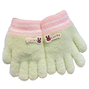 Manusi pentru copii, model pufos si vesel, manseta elastica cu detalii de contrast, tematica lucky bunny, unisex, marime 3 – 8 ani, verzi