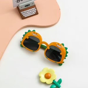 Ochelari de soare pentru copii, unisex, model cu dinozaur prietenos, tematica dino world, marime universala, portocalii - Img 2