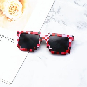 Ochelari de soare pentru copii, unisex, model pixelat, tematica cool gamer, marime universala, rosii - Img 2