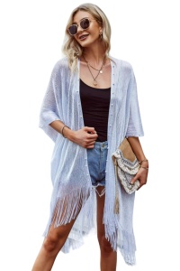 Pareo tip rochie pentru plaja sau strada, accesorizata cu perlute pe margine si fir sclipitor, argintiu