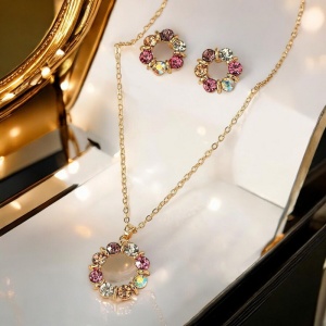 Set cercei si lantisor dama, model fashion delicat, tematica fancy style, multicolor - Img 4