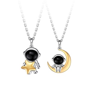 Set lantisor astronaut cu stea si lantisor astronaut cu luna argintiu, unisex