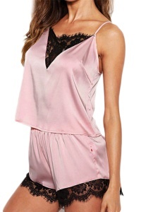 Set pijama, haine sexy de stat in casa, 2 piese, din satin, maieu si chilot tip pantalon scurt, roz