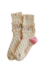 Sosete dama, model chic elegant cu imprimeu floral, tematica I love spring flowers, marime 38 – 42, crem