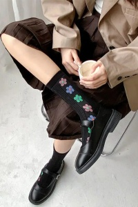 Sosete dama, model fashion si versatil cu flori, tematica I love spring, marime 38 – 42, negre - Img 4