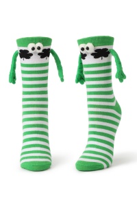 Sosete haioase, model vesel accesorizat cu manute cu magnet si ochisori, imprimeu norocos trifoi cu patru foi, tematica let's be friends, unisex, marime 36-42, verde deschis cu alb
