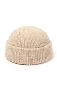 Caciula barbati, model minimalist, confortabil si comod, tematica cool beanie style, marime universala, bej