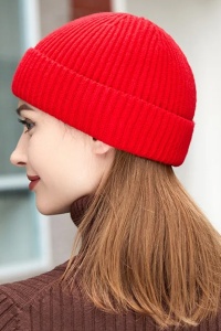 Caciula barbati, model minimalist, confortabil si comod, tematica cool beanie style, marime universala, rosie - Img 2