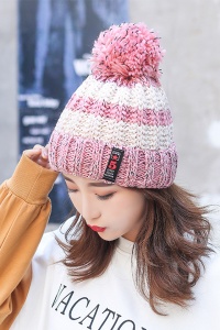 Caciula dama, model calduros cu pom pom, tematica cozy lady, marime universala, roz - Img 3