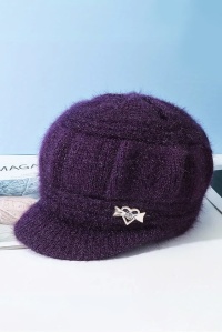 Caciula dama, model cu cozoroc si accesoriu inimioara, tematica I love winter, marime universala, mov - Img 2