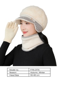 Caciula dama, set doua piese, model cu fular tip guler asortate, captuseala calduroasa, tematica cozy winter, marime universala, bej - Img 4