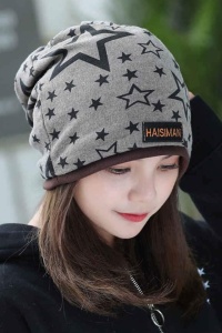 Caciula dama tip bandana, model cool cu stelute dublat la interior, despicatura la ambele parti, tematica urban style, marime universala, gri inchis - Img 2