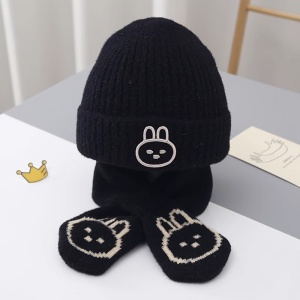 Caciula pentru copii, set doua piese, model minimalist cu iepuras, fular asortat, tematica sweet little bunny, 6 luni - 3 ani, neagra - Img 2