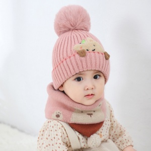 Caciula pentru copii, set doua piese, model pom pom cu ursulet curios, fular asortat tip guler, tematica I’m a friendly little bear, 12 luni – 2 ani, roz - Img 3