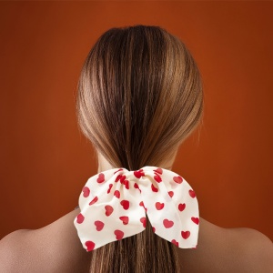 Elastic de par, accesorizat cu funda model romantic love, imprimeu cu inimioare rosii - Img 3