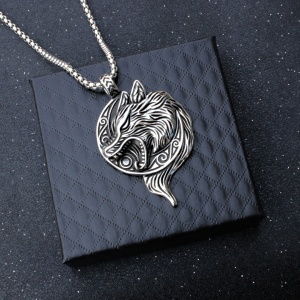 Lant unisex, pandantiv retro deosebit, model cu luna si lup, tematica viking wolf, argintiu, - Img 2