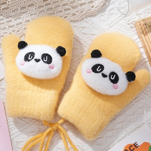 Manusi copii, model pufos cu un singur degetel si snur, manseta elastica, accesorizate cu ursuleti, tematica panda mania, unisex, marime 2 – 8 ani, galbene - Img 3