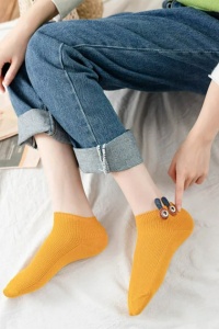 Soseste dama, model scurt accesorizat cu ochisori si urechiuse, tematica I see you, marime 38 – 42, mustar - Img 2