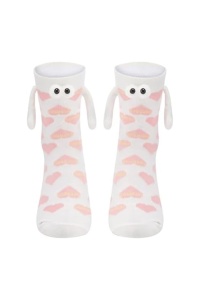 Sosete haioase, model vesel accesorizat cu manute cu magnet si ochisori, imprimeu cu inimioare, tematica crazy couple love, unisex, marime 36-42, albe cu roz