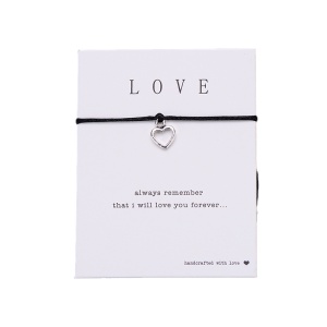 Bratara love pandantiv inima argintiu, realizate manual, sfoara neagra, reglabila, unisex