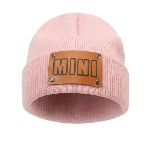 Caciula pentru copii, moale si calduroasa, model clasic, tematica mini me, marimea M, 1 – 6 ani, roz