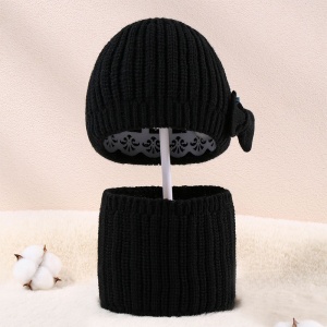 Caciula pentru copii, set doua piese, model cu fundita si fular tip guler delicat asortat, tematica little princes, 0 – 3 ani, neagra - Img 4