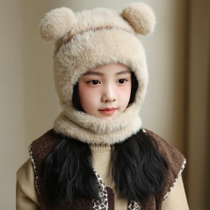 Caciula pentru copii, tip cagula cu guler, model pufos cu urechiuse ascutite, tematica fluffy cozy bear, 1 – 4 ani, maro deschis - Img 3