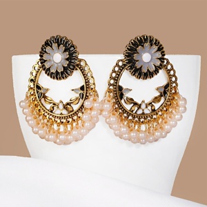 Cercei dama, model retro indian, cu accesorii perlute, rotunzi, gri - Img 3