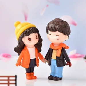 Figurine decorative individuale, model cuplu adolescenti indragostiti accesorizat cu baloane I love you, autoadeziv, tematica traieste momentul, multicolor - Img 4
